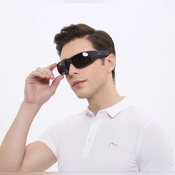 OhO Smart Glasses,1080P Xtreme Sporting Camera Sunlasseswith Built-in 32…